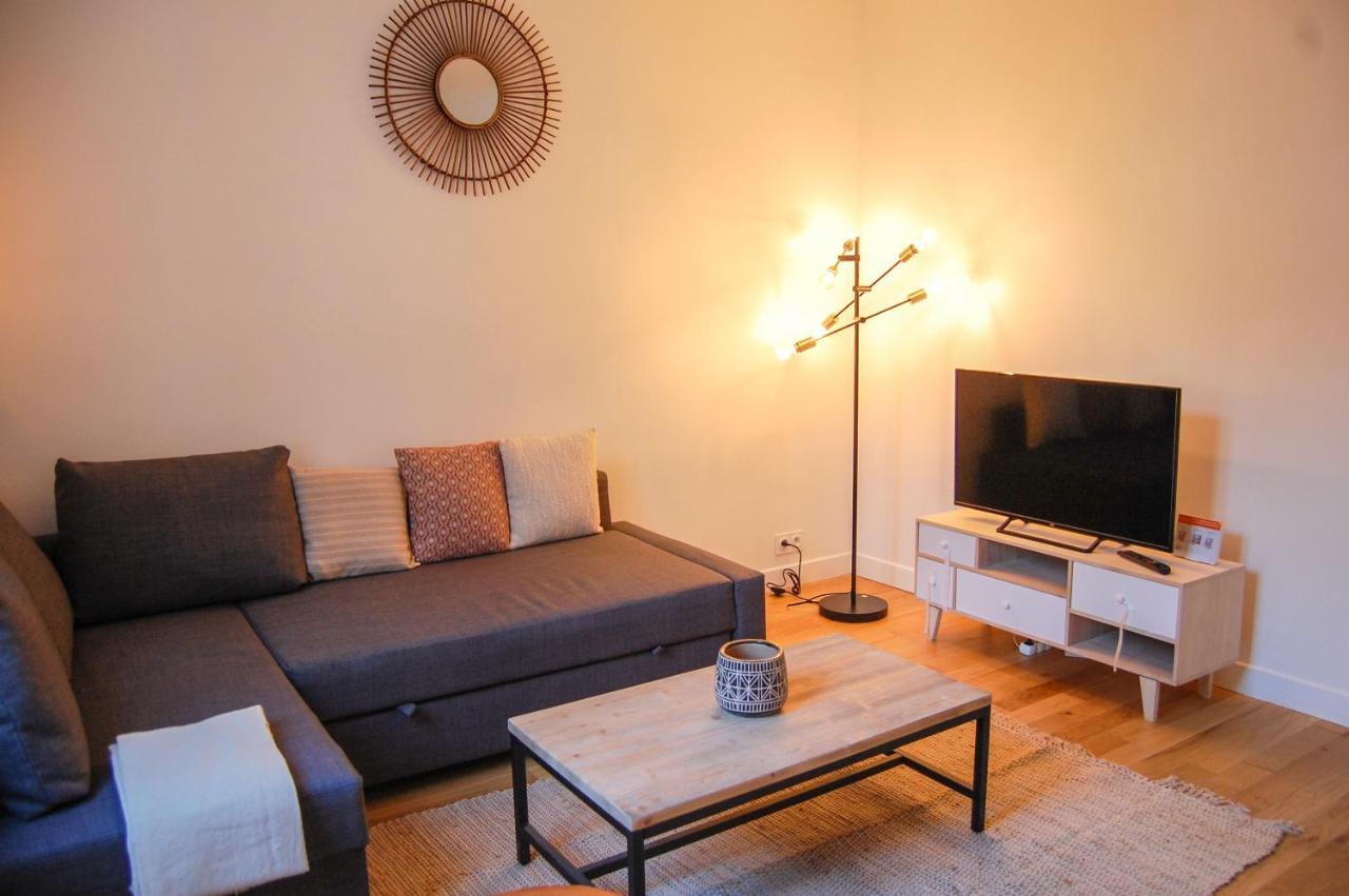 Poissy Appartements Cosy ภายนอก รูปภาพ