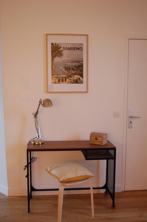 Poissy Appartements Cosy ภายนอก รูปภาพ